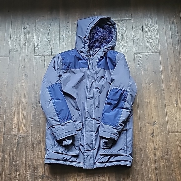 Cat & Jack Other - Cat and Jack Boys navy blue lined coat size 12-14...missing zipper pull.